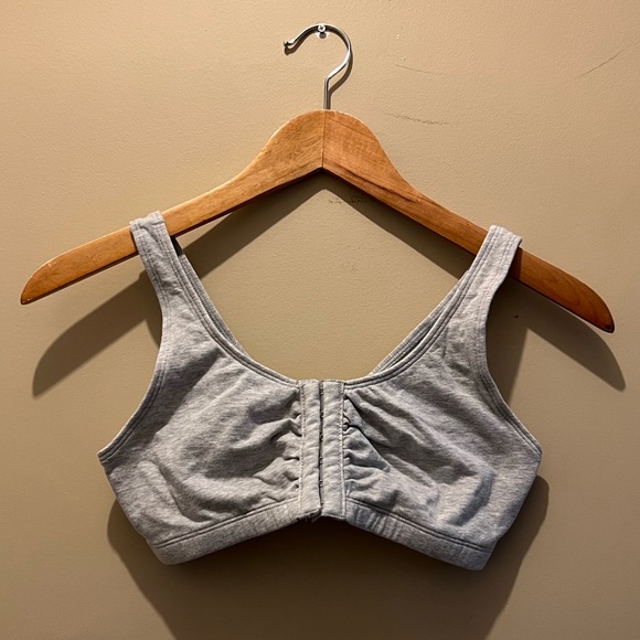 Sports Bra - Picture 1 of 8